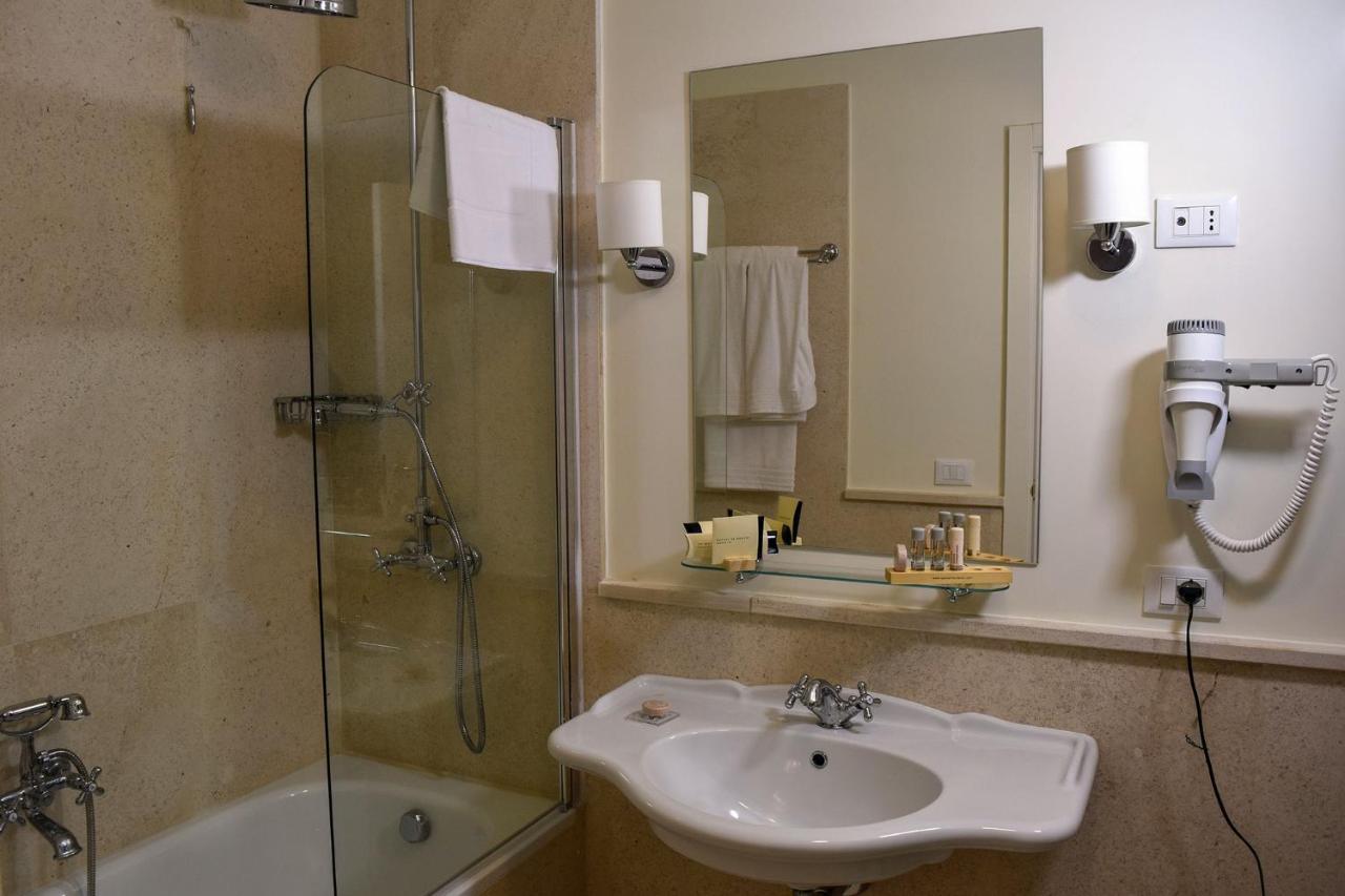 Torrione Hotel Reggio di Calabria Kültér fotó